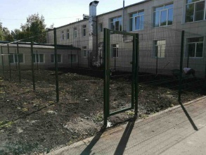 3D заборы для школы 15 метров фото в Пересвете