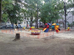 Забор на детскую площадку 28 метров фото цена под ключ