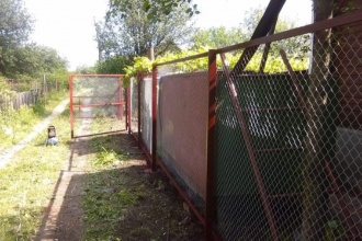 Забор из сетки рабицы в натяг секционный 300 метров фото под ключ с установкой